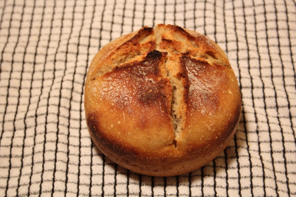 Mon premier pain au levain – My first ever sourdough bread