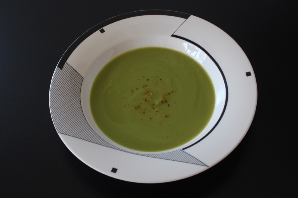 Moulinée “Faut pas gâcher” aux cosses de petits pois – English pea pods soup