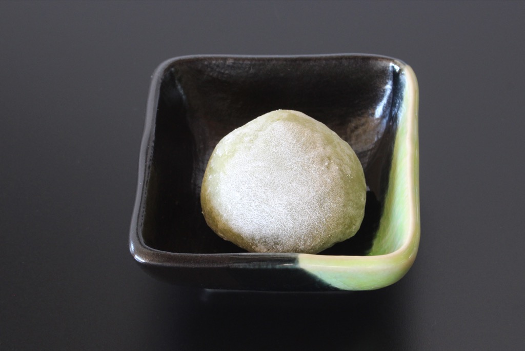 Mochis au thé matcha et pâte de haricots rouges – Matcha and Red bean paste Mochis